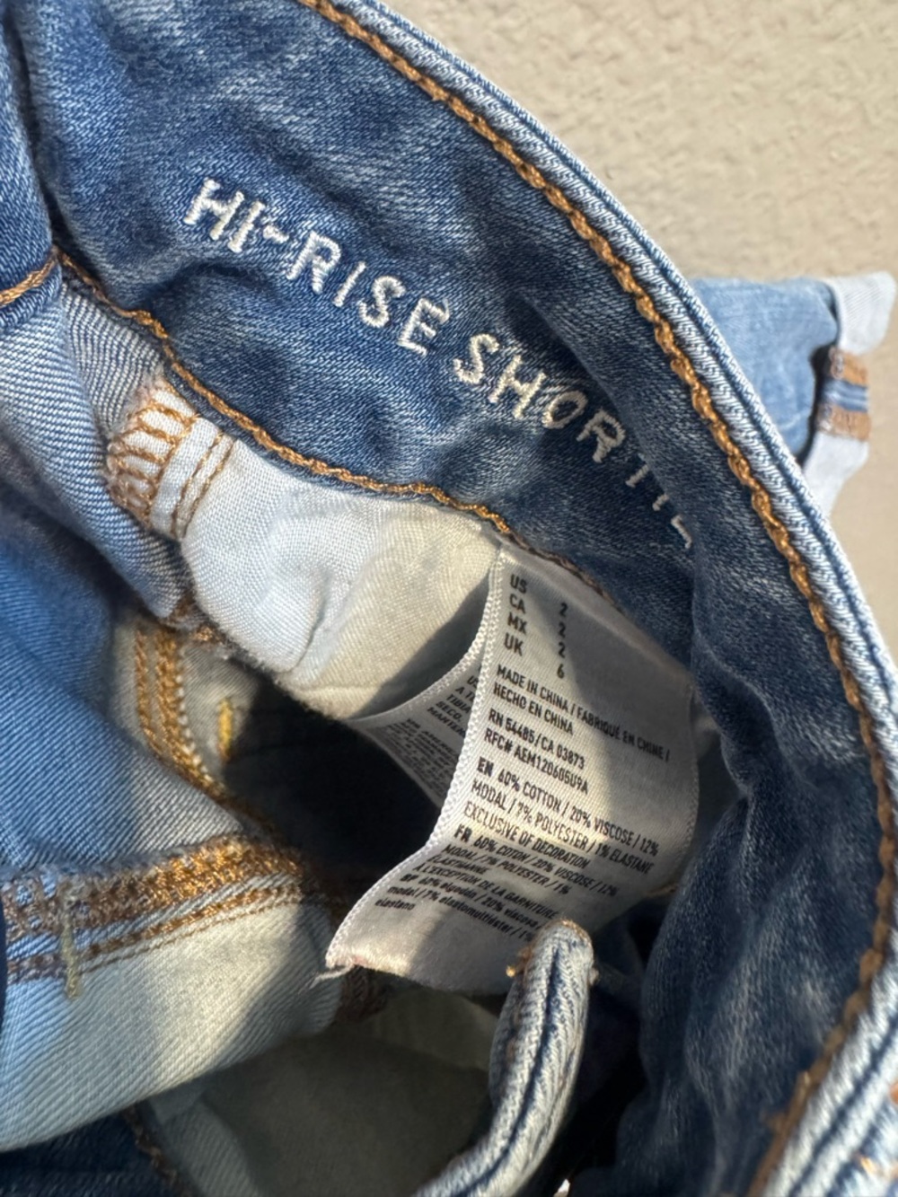 American Eagle Outfitters Two-Tone Light & Dark Blue Jean Shorts - Picture 2 of 3